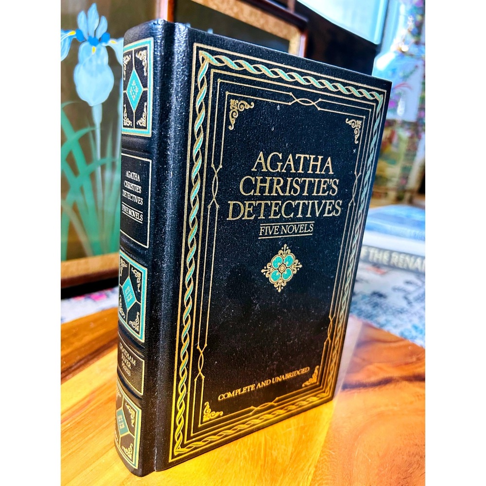 Vintage Agatha Christie Detectives Five Novels Omnibus Gilt Hardcover 1982
